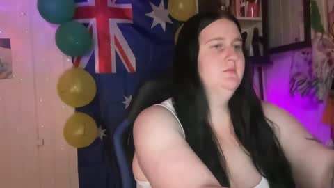 xopeachybaby online show from 15, 7, 2026
