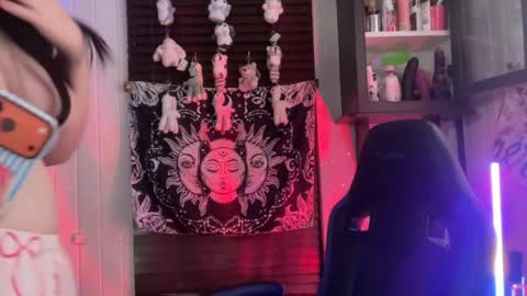 xopeachybaby online show from 23, 7, 2026