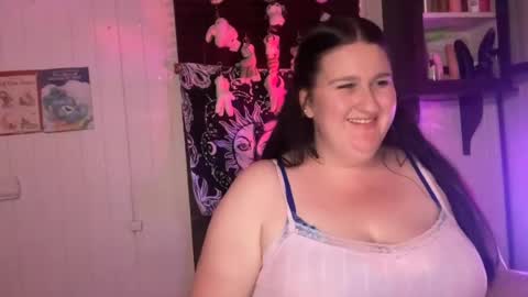 xopeachybaby online show from 27, 7, 2026