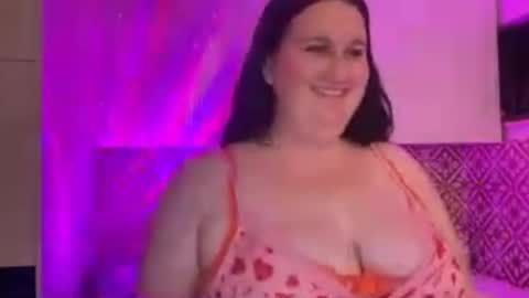 xopeachybaby online show from 7, 8, 2026