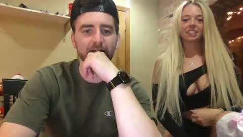 xoprincesspeachxo online show from 30, 9, 2025