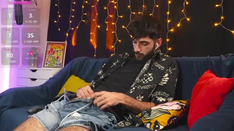 XoRylan online show from 9, 1, 2025