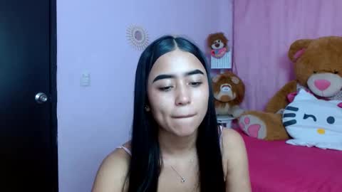 Snapshot of xoxo_melany chatting on 15, 11, 2025 melany online show from 15, 11, 2025