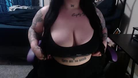 Snapshot of xrileyschembri chatting on 2, 3, 2025 xorileyschembri online show from 2, 3, 2025