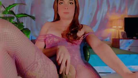 Snapshot of xseductivemichellex chatting on 19, 2, 2025 Michelle online show from 19, 2, 2025