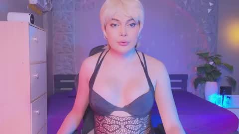Michelle online show from 13, 5, 2026