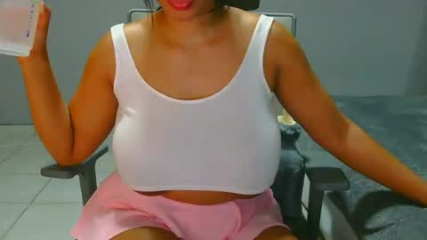 spykeXtee online show from 13, 7, 2026