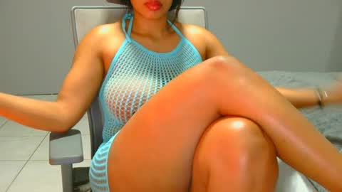 spykeXtee online show from 25, 7, 2026