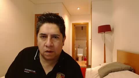 thiagoeva online show from 24, 2, 2025