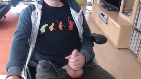 Snapshot of xtommix69 chatting on 23, 10, 2025 xtommix69 online show from 23, 10, 2025