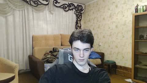 traqqq online show from 8, 12, 2024