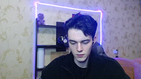 traqqq online show from 19, 1, 2025