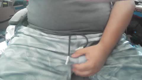 xxdadbod4ladiesxx online show from 1, 5, 2026