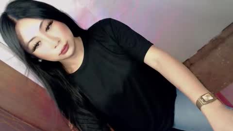 Snapshot of xxexpensive_candy chatting on 15, 12, 2025 Janae online show from 15, 12, 2025