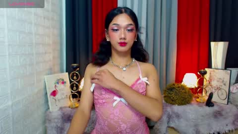Snapshot of xxgoddessofsatisfactionxx chatting on 1, 3, 2025 Sophie online show from 1, 3, 2025