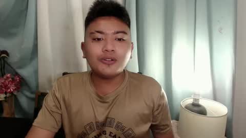 Loyd online show from 8, 12, 2024