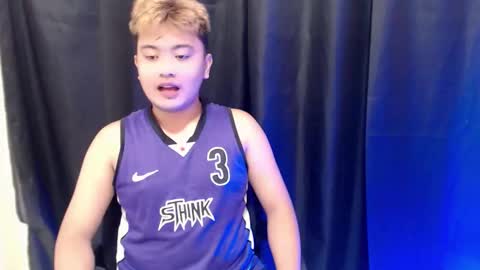 Loyd online show from 2, 11, 2025