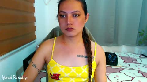 Snapshot of xxjulielovesyouxx chatting on 10, 7, 2026 July online show from 10, 7, 2026