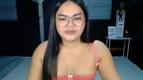 Kylie Smith online show from 8, 10, 2025
