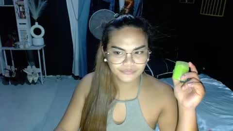 Kylie Smith online show from 17, 6, 2026