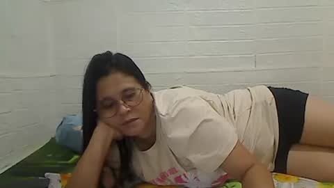 Snapshot of xxlenepinayxx chatting on 22, 11, 2025 xxlenepinayxx online show from 22, 11, 2025