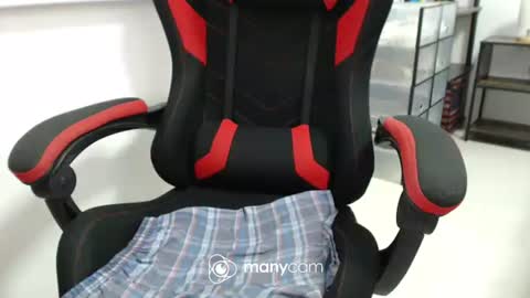  Kaycee  online show from 4, 3, 2025