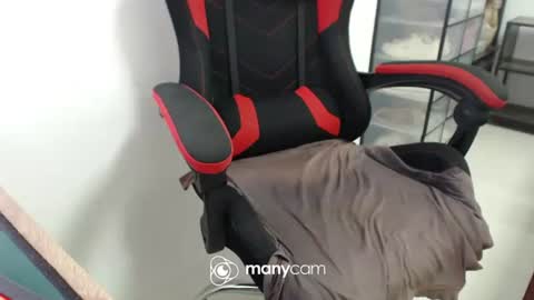  Kaycee  online show from 16, 11, 2025