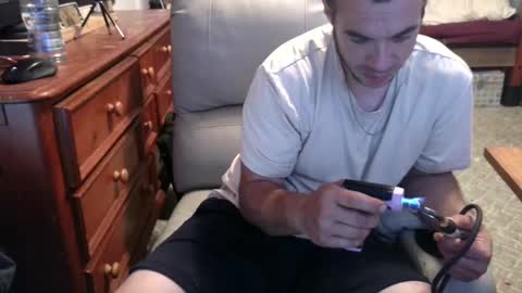 xxScubaStevexx online show from 4, 10, 2025