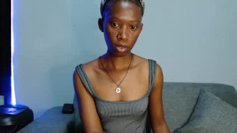 xxsexytalia28 online show from 14, 10, 2025