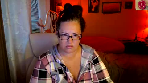 Strawberry Jane online show from 9, 10, 2025