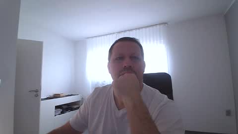 Eddi online show from 18, 12, 2024
