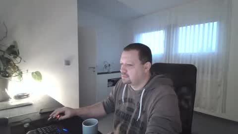 Eddi online show from 23, 1, 2025