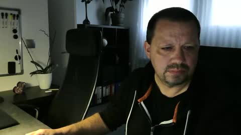 Eddi online show from 27, 10, 2025