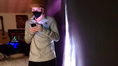 Snapshot of xxwhitefoxx chatting on 22, 2, 2025 David Fox online show from 22, 2, 2025