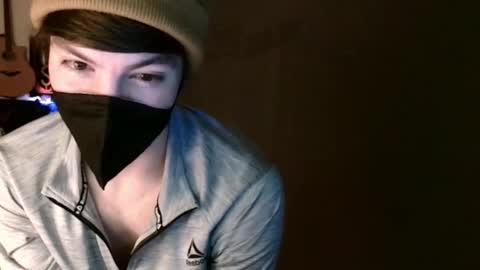 Snapshot of xxwhitefoxx chatting on 27, 2, 2025 David Fox online show from 27, 2, 2025