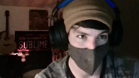 Snapshot of xxwhitefoxx chatting on 9, 3, 2025 David Fox online show from 9, 3, 2025