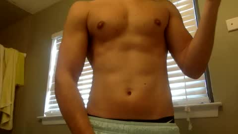 Snapshot of xxx2100 chatting on 19, 3, 2026 xxx2100 online show from 19, 3, 2026