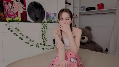 Snapshot of xxx_hotbae_xxx chatting on 10, 2, 2026 Eva online show from 10, 2, 2026