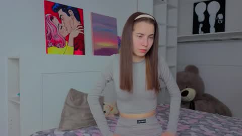 Snapshot of xxx_hotbae_xxx chatting on 9, 3, 2026 Eva online show from 9, 3, 2026