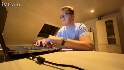 Snapshot of xxx_mystery1989_xxx chatting on 12, 9, 2025 Alex online show from 12, 9, 2025