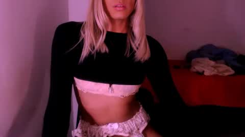 Chiara online show from 11, 11, 2025