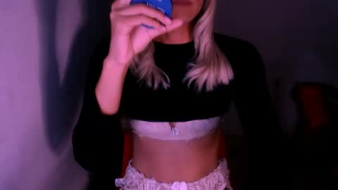 Snapshot of xxxanonymousloverxxx chatting on 24, 5, 2026 Chiara online show from 24, 5, 2026