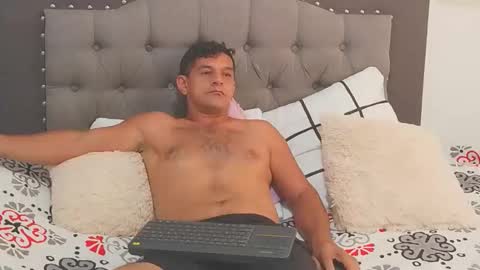 Gabriela and Diego online show from 9, 5, 2026
