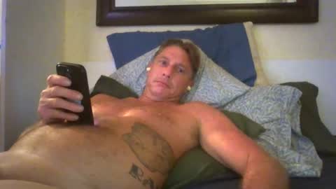 deeeeznutz online show from 28, 7, 2026
