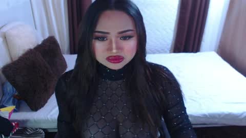 Snapshot of xxxgiganticoliviacummerxxx chatting on 1, 7, 2026 OLIVIA online show from 1, 7, 2026