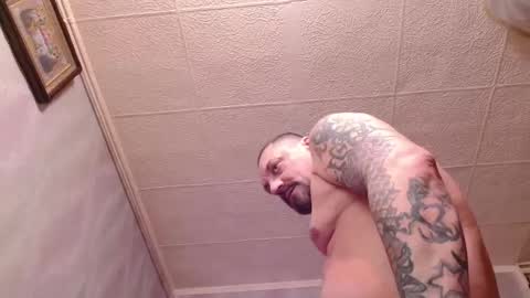 isa and gonzo online show from 4, 1, 2025