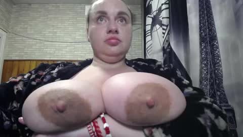 Snapshot of xxxnewlywedsxxx chatting on 17, 3, 2026 Lana online show from 17, 3, 2026