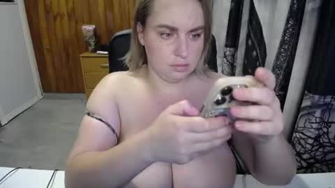 Lana online show from 30, 6, 2026