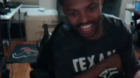 Snapshot of xxxonwheelz chatting on 29, 4, 2026 xxxonwheelz online show from 29, 4, 2026