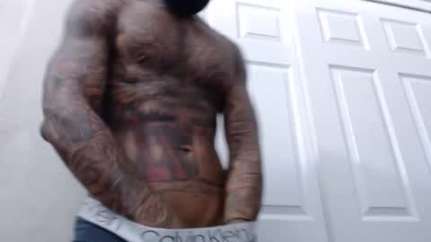 Snapshot of xxxplicitab chatting on 9, 1, 2025 MaskedManXXX online show from 9, 1, 2025